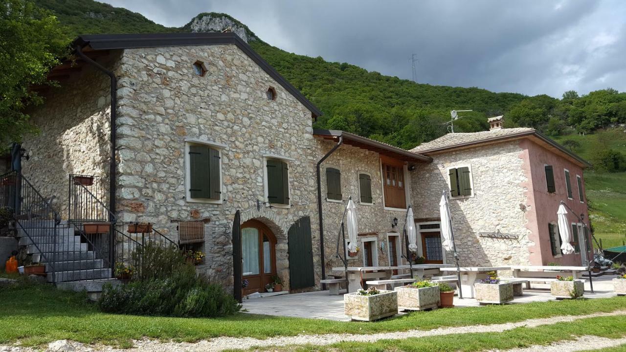 Agriturismo Lusani Caprino Veronese Εξωτερικό φωτογραφία