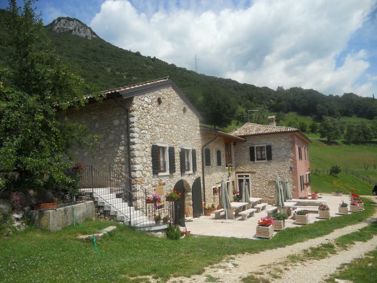 Agriturismo Lusani Caprino Veronese Εξωτερικό φωτογραφία