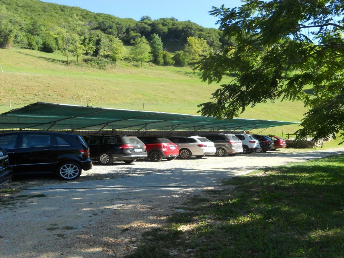 Agriturismo Lusani Caprino Veronese Εξωτερικό φωτογραφία